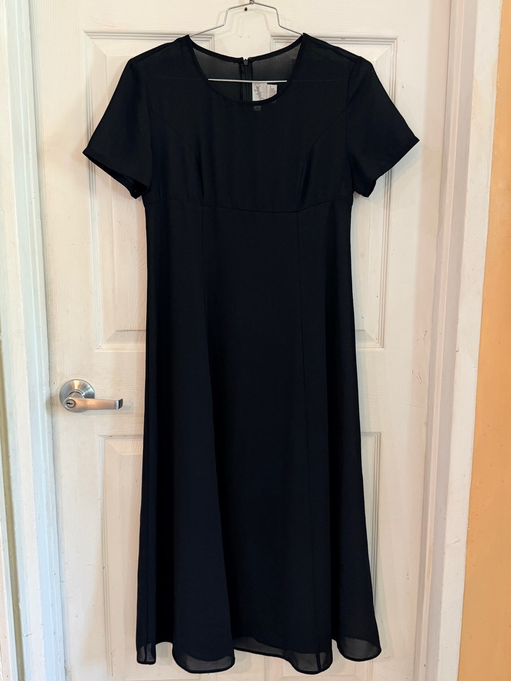 Vintage Jacqueline Ferrar Black Short-Sleeve Maxi Dress